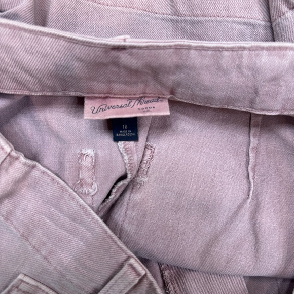 Universal Threads Size 10 Shorts - Picture 3 of 4